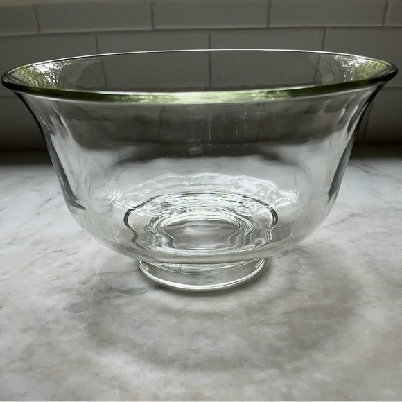 Vintage Green Glass Handblown Bowl - Picture 4 of 13